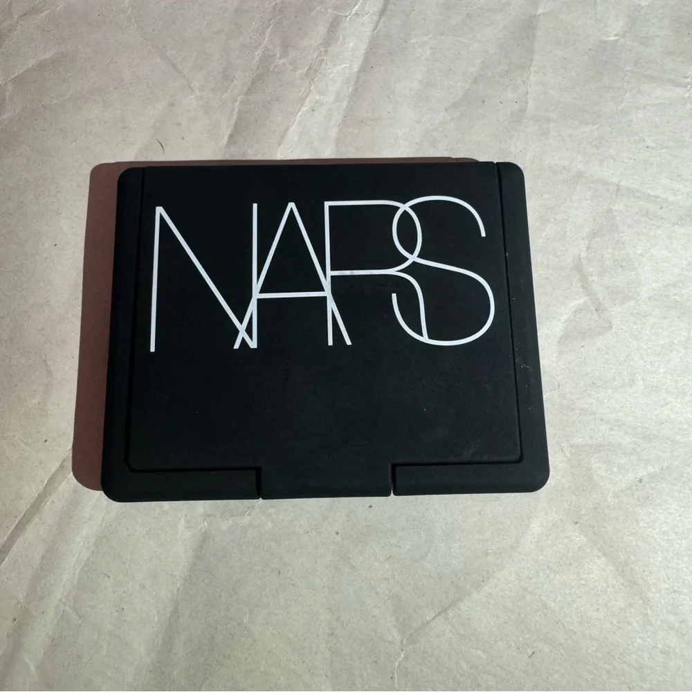 Nars blush